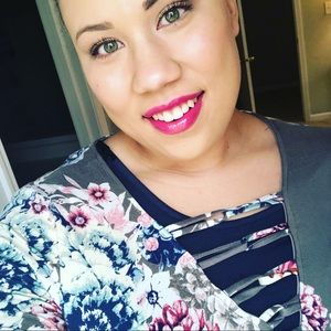 Meet your Posher, Ashley